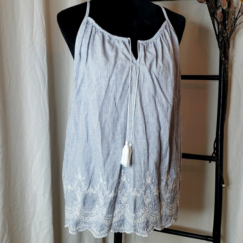 Embroidered Hem Strappy Cami